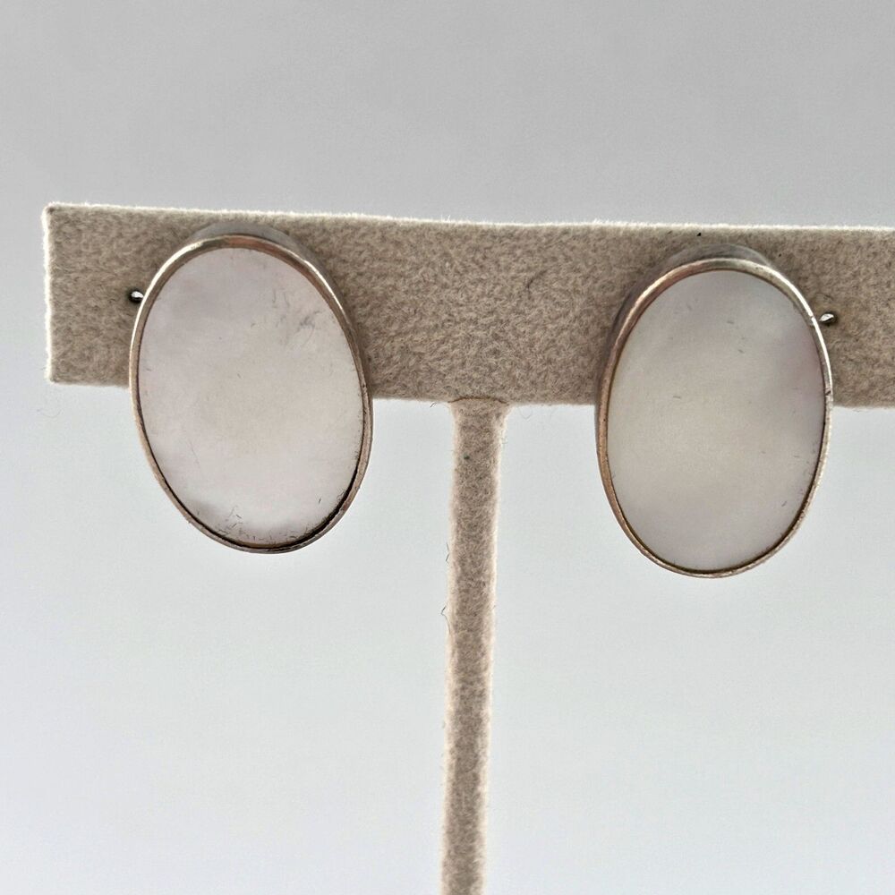 Sterling Silver 925 Old Money Minimalist Mother of Pearl Clip Earrings Luxury